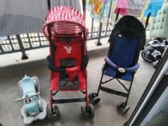0-3岁小宝宝用的手推车、溜溜车，小摇马，便宜送给有需要的人